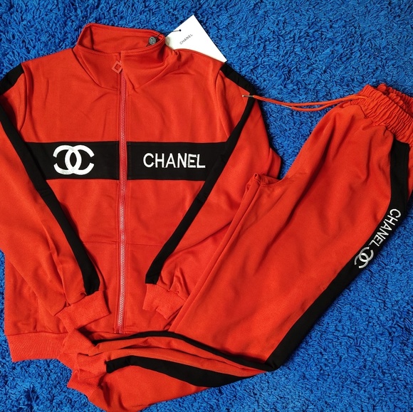 Inspired Sweatsuit - Picture 3 of 6